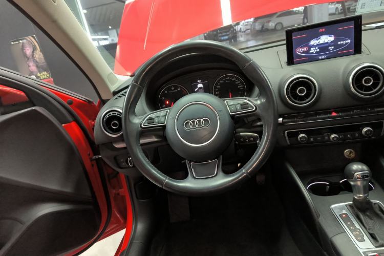 Used Audi A3 2014 Limousine 35 TFSI Automatic Comfort Model