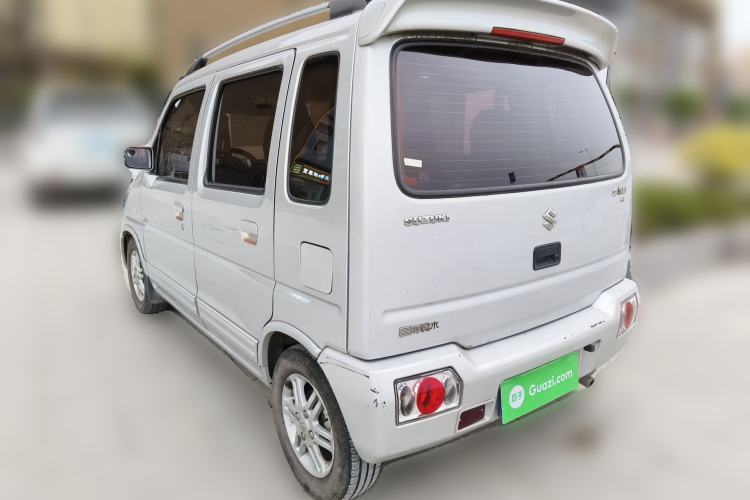 Used Suzuki Wagon R 2015 1.4L Manual All-Around Upgrade Version
