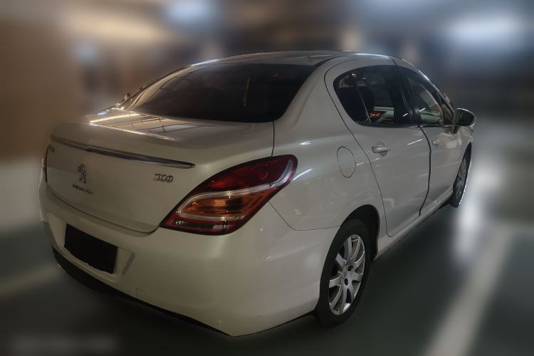 Used Peugeot 308 2014 Enjoyment Edition Classic 1.6L Automatic Fashion Model Rear Right 45 Deg