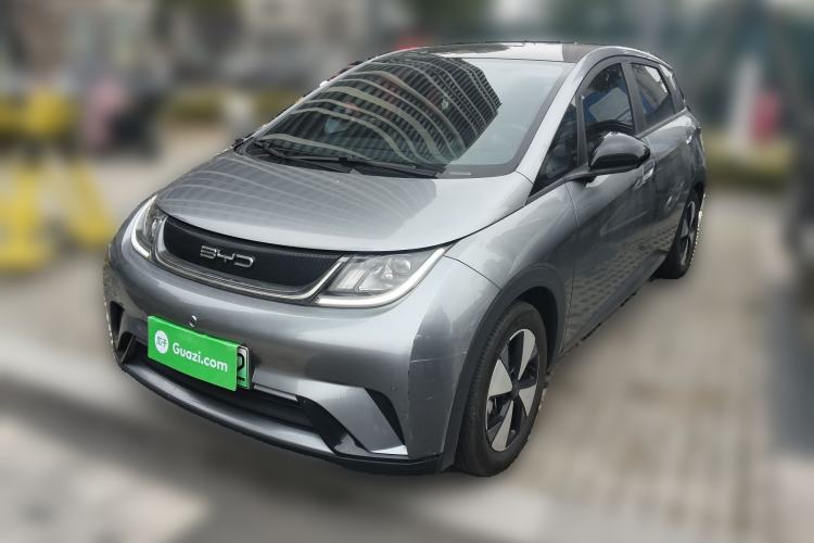 Used BYD Dolphin 2023 420 km Fashion Edition