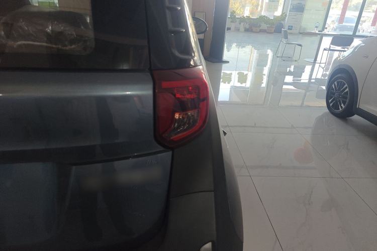 Used Chery Little Ant 2022 Revised Version Sweet Pink Edition Half-Sugar Version Lithium Iron Phosphate 30.7 kWh 30 kW 301 km