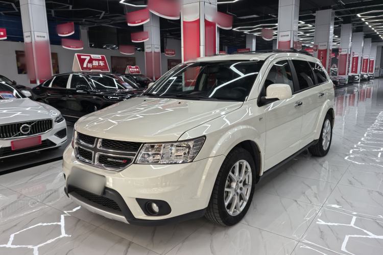 Used Dodge Journey 2013 2.4L Two-Wheel Drive Luxury Version