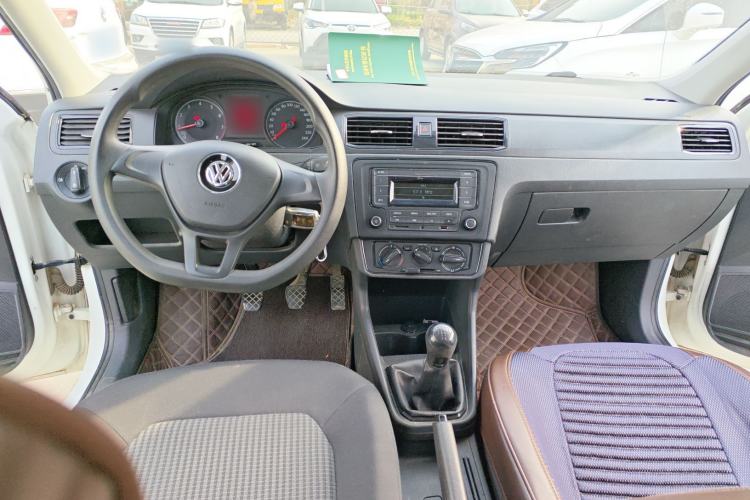 Used Volkswagen Santana 2016 1.4L Manual Fashion Edition Center Console