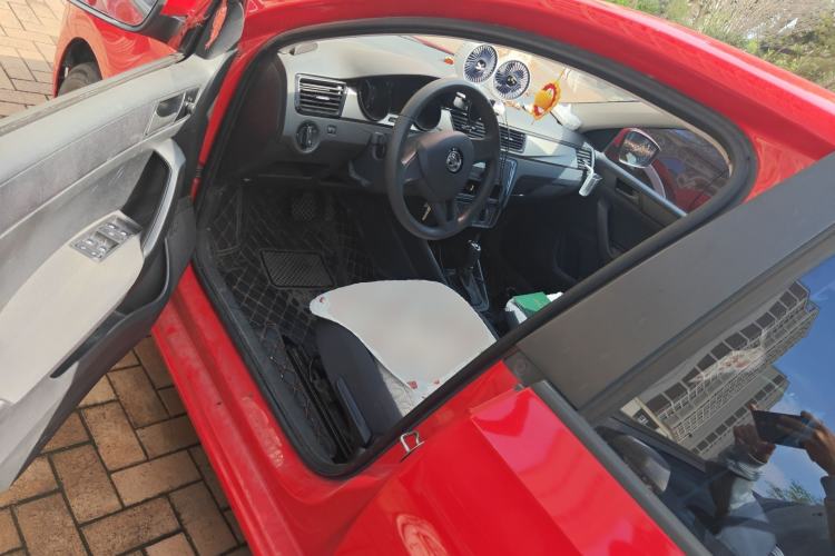 Used Skoda Rapid Spaceback 2020 1.5L Automatic Standard Edition Driver Seat