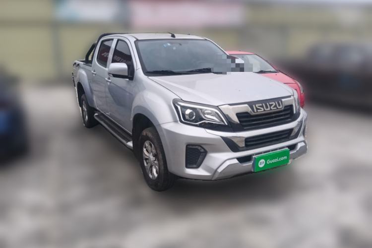 Used Isuzu D-MAX 2023 2.5T Manual 4x4 Diesel Flagship Long Wheelbase Exterior 2