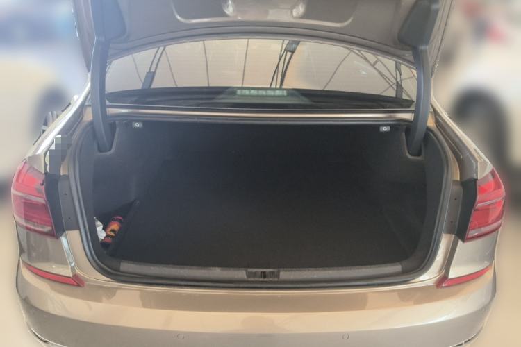 Used Volkswagen Passat 2016 280TSI DSG Prestige Edition Trunk