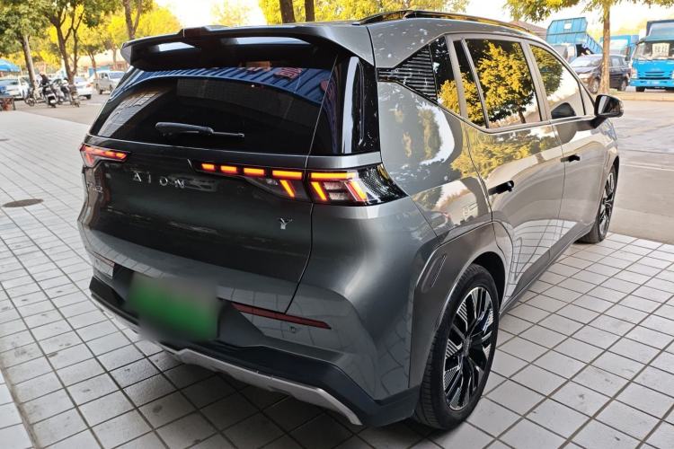 Used AION Y 2021 70 Tech Vitality Edition