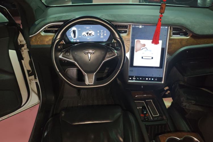 Used Tesla Model X 2016 X 90D
