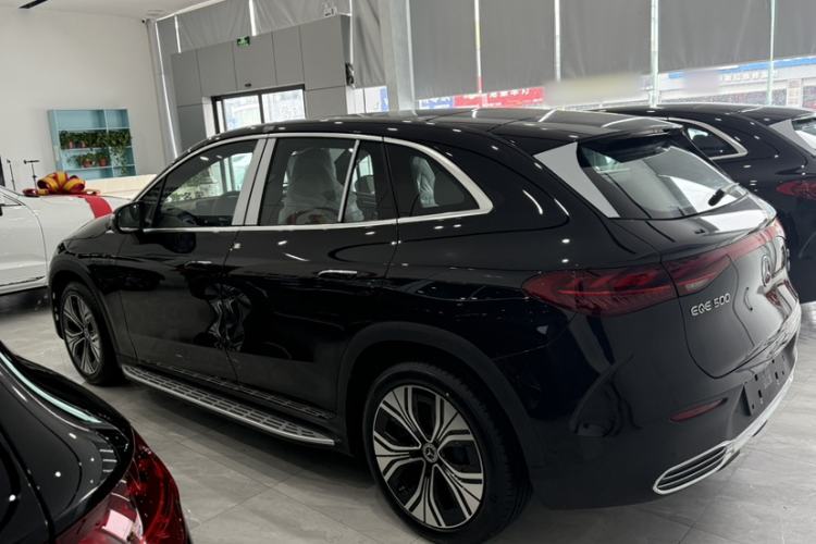 Used Mercedes-Benz EQE SUV 2024 500 4MATIC Luxury Edition Exterior 3