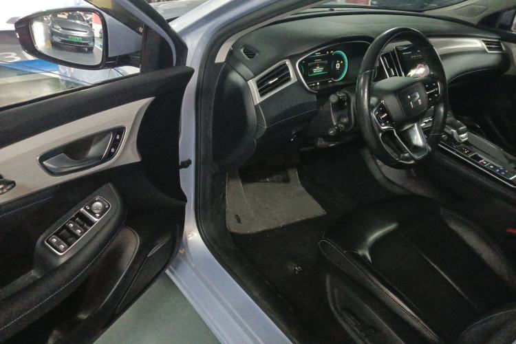 Used Rising ER6 2020 620 km Smart Edition Driver Seat