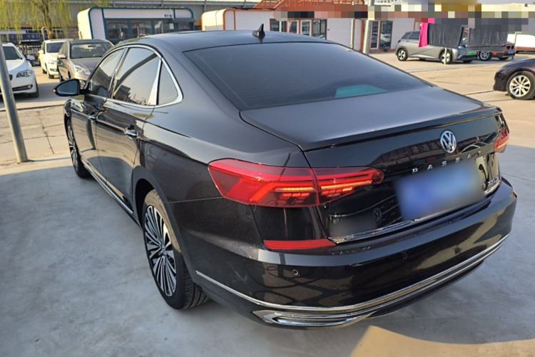 Used Volkswagen Passat 2020 330TSI Luxury Edition China VI