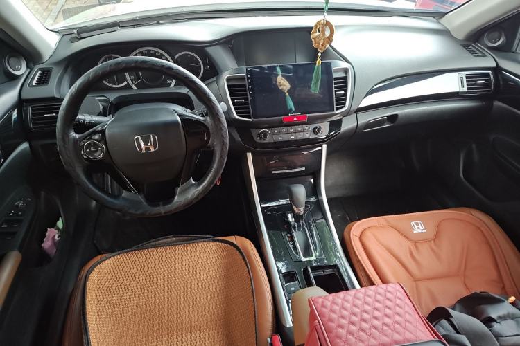 Used Honda Accord 2016 2.0L Comfort Edition
