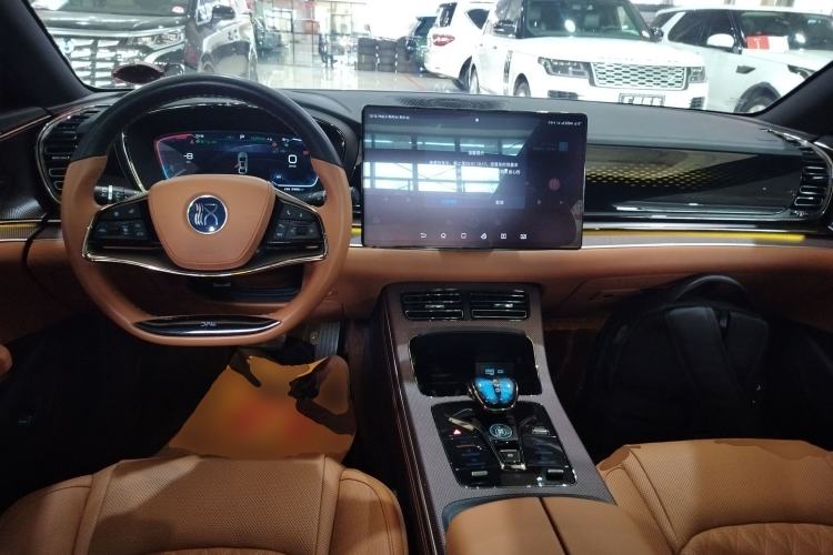 Used BYD Han 2022 DM-i 121KM Luxury Model
