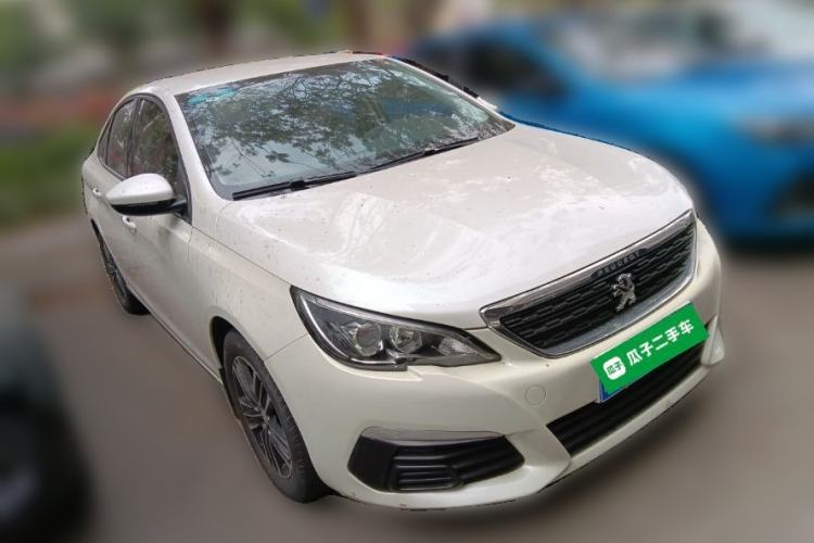 Used Peugeot 308 2016 1.6L Automatic Fashion Edition Front Right 45 Deg