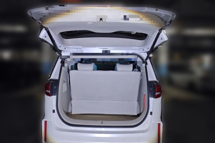 Used Buick GL8 2018 ES 28T Comfort Model China VI Standard Trunk