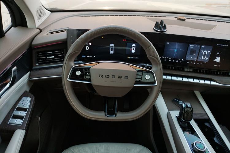 Used Roewe RX9 2023 2.0T Two-Wheel Drive Enjoyment Version Steering Wheel