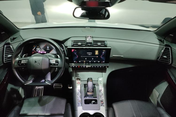 Used DS 7 2018 45THP Opera Edition
