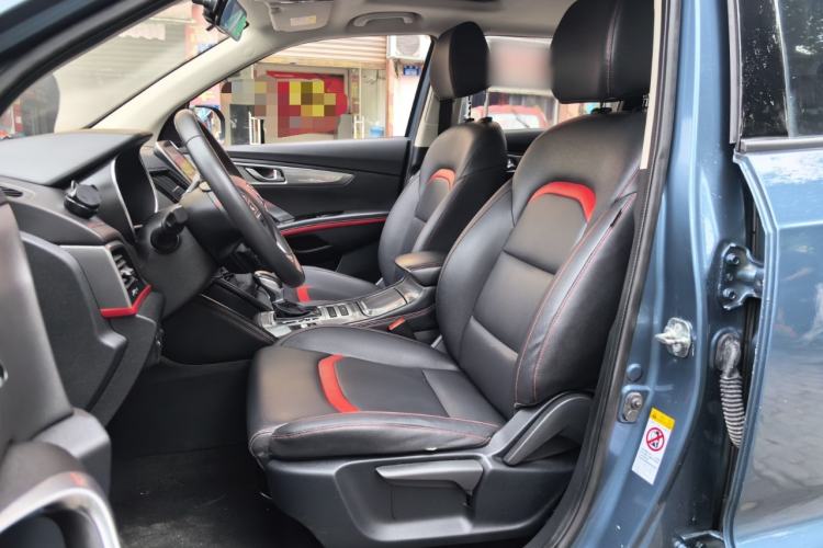 Used CHANGAN CS55 2018 1.5T Automatic Colorful Edition China V Standard Left Front Seat