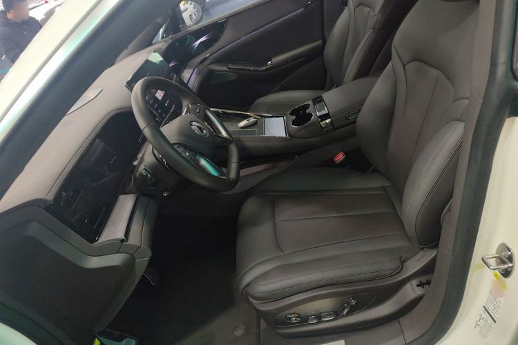 Used Denza Z9 2024 1100 km Four-Wheel Drive Max Version