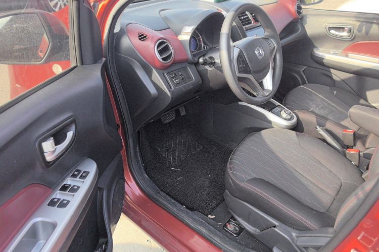 Used CHANGAN Benni 2015 1.4L IMT Prestige Model China V Standard Interior 5