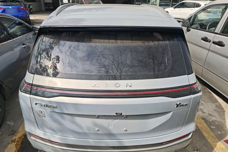 Used AION Y 2023 Younger Star Edition