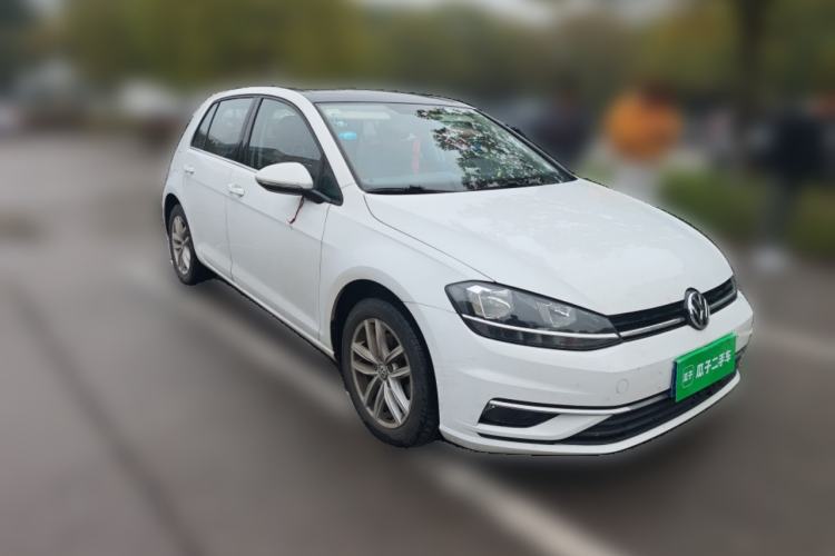 Used Volkswagen Golf 2019 280TSI DSG Comfort Version China VI Standard Front Right 45 Deg