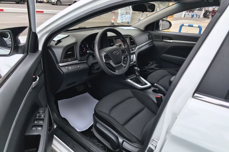 Used Hyundai Elantra (6th Generation / Lingdong) 2016 1.6L Automatic ZhiXuan – Elite Version Driver Seat