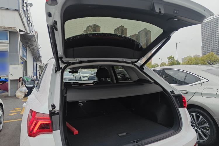 Used Audi Q3 2020 35 TFSI Fashionable and Elegant Model Trunk