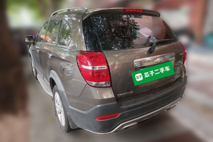 Used Chevrolet Captiva 2015 2.4L 4x4 Flagship Edition 7-Seater