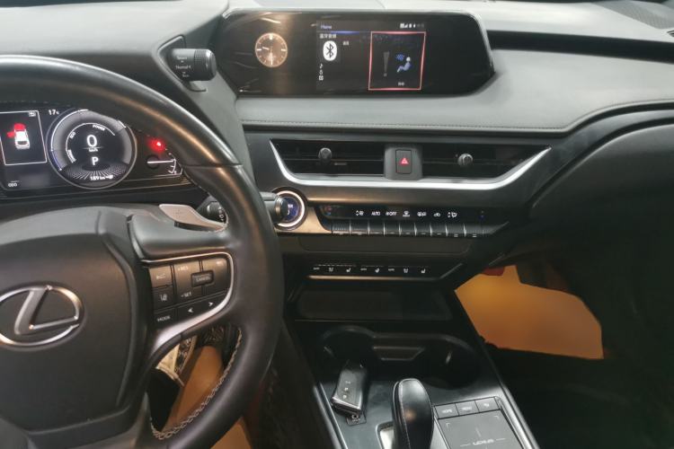 Used Lexus UX New Energy 2020 300e Pure·Enjoy Edition Center Console