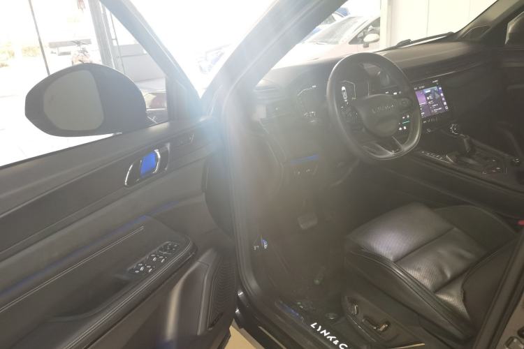 Used Lynk & Co 01 2021 2.0TD Four-Wheel Drive Dark Night Edition Driver Seat