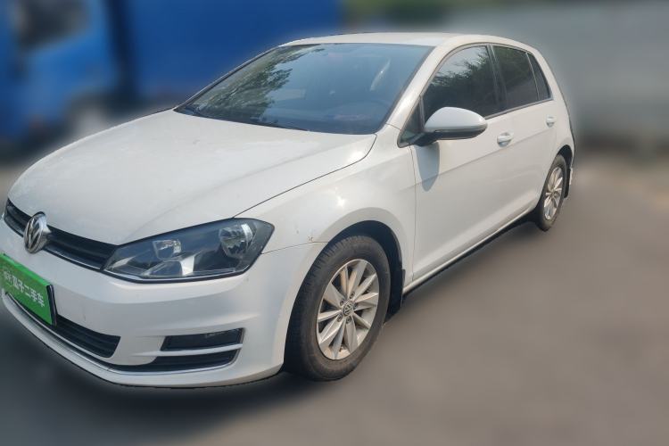 Used Volkswagen Golf 2016 1.6L Automatic Fashion Model