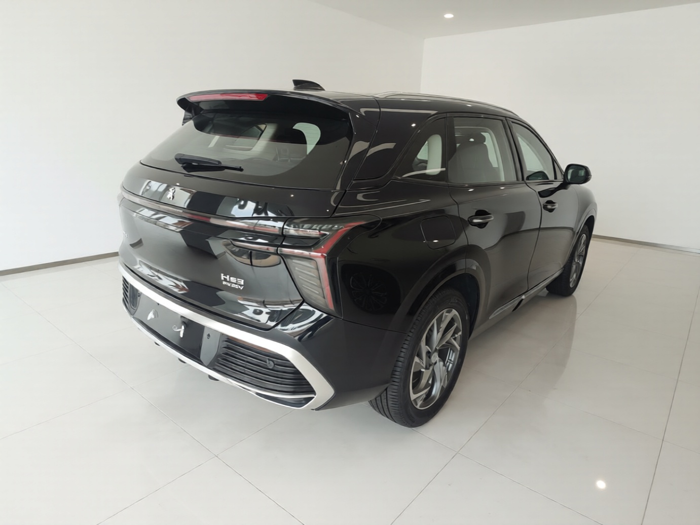 Hongqi HS3 PHEV 2025 Model 117km Jingwei Edition — снимка 6