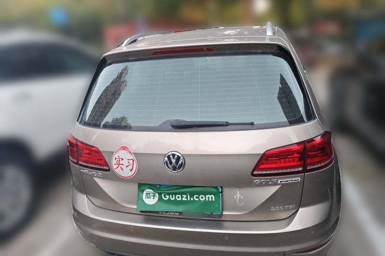 Used Volkswagen Golf Sportsvan 2016 230TSI Automatic Luxury Version