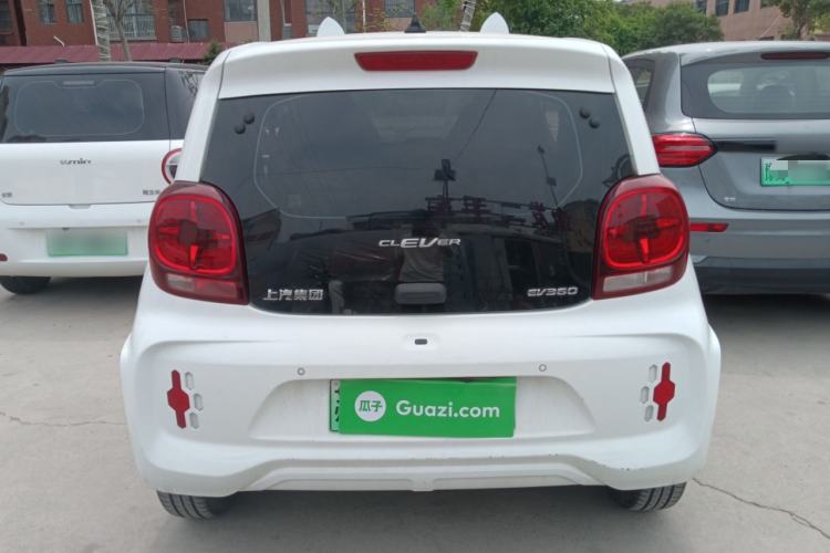 Used Roewe Clever 2021 302 km New Four-Seater Super-Efficient Version Rear