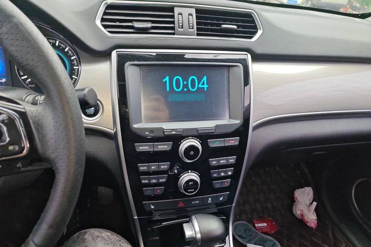 Used Haval H2 2017 Red-Label 1.5T Automatic Two-Wheel Drive Luxury Model