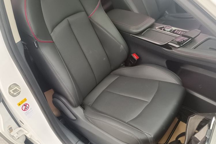 Used CHANGAN UNI-T 2020 1.5T Prestige Version
