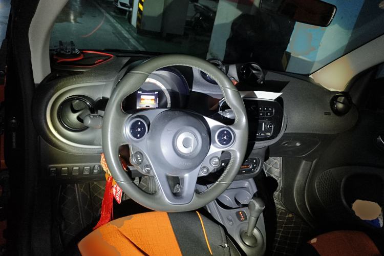 Used smart fortwo 2015 1.0L 52 kW Hardtop Passion Edition