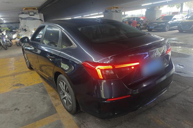 Used Honda Civic 2023 240TURBO CVT Dynamic · Center Stage Special Edition