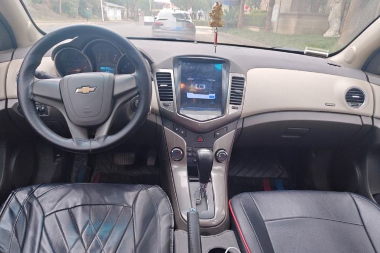 Used Chevrolet Cruze 2015 1.5L Classic SE AT
