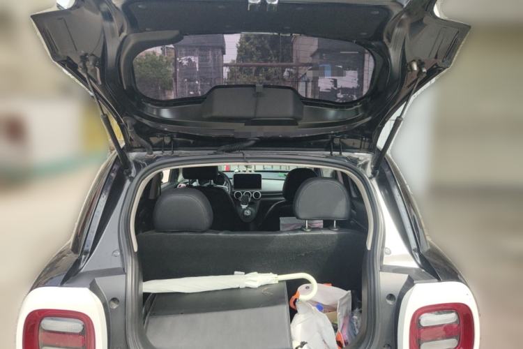 Used ORA Black Cat 2021 351 km Luxury Version Trunk