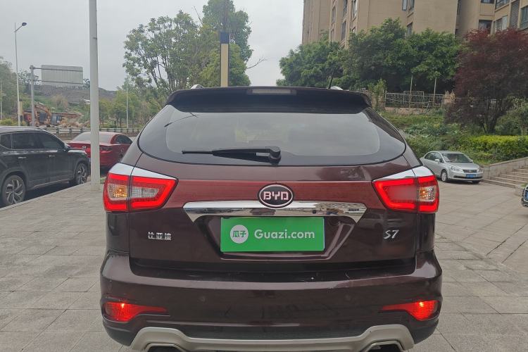 Used BYD S7 2015 2.0T Automatic Prestige Model Rear