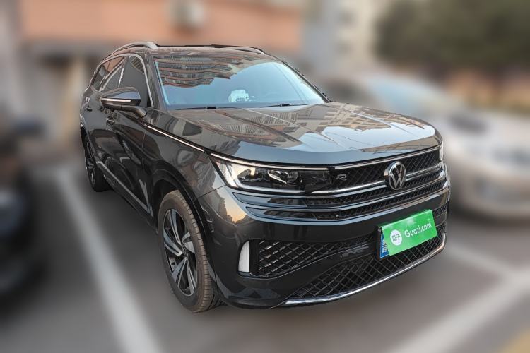 Used Volkswagen Tavendor 2024 380TSI All-Wheel Drive R-Line Cruise Edition
