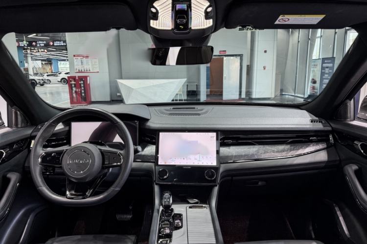 Used Lynk & Co 09 EM-P 2021 2.0T PHEV Halo Six-Seater