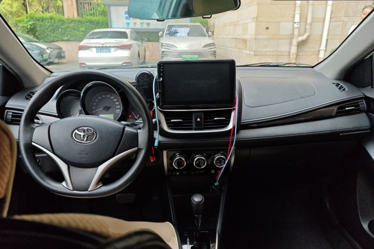 Used Toyota YARiS L Zhi Xuan 2020 X-Trail X 1.5L CVT Luxury Edition
