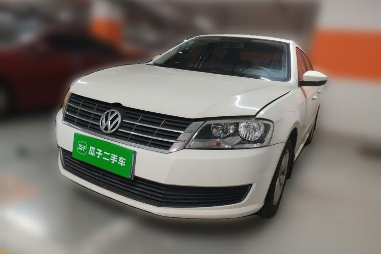 Used Volkswagen Lavida 2013 Revised Classic 1.6L Automatic Fashion Edition