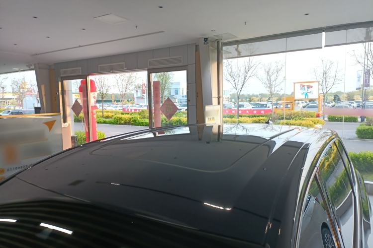 Used Volkswagen Viloran 2023 Revised 330TSI Business Edition Roof