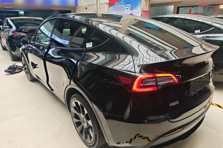 Used Tesla Model Y 2021 Standard Range Rear-Wheel Drive Version