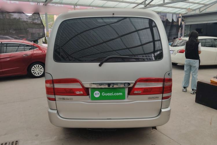 Used Jinbei Grace 2016 2.0L Classic Edition Standard Model Long Wheelbase 9 Seats
