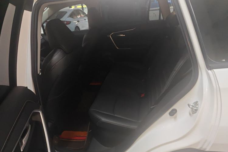 Used Toyota Wildlander 2023 Dual-Engine 2.5L E-CVT 4x4 Luxury PLUS Edition
